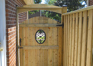 Oshawa fencing, Industrial fencing Oshawa, Chain link fence Oshawa, Ornamental iron fencing Oshawa, Wood Fence Oshawa, Wood Gate Oshawa